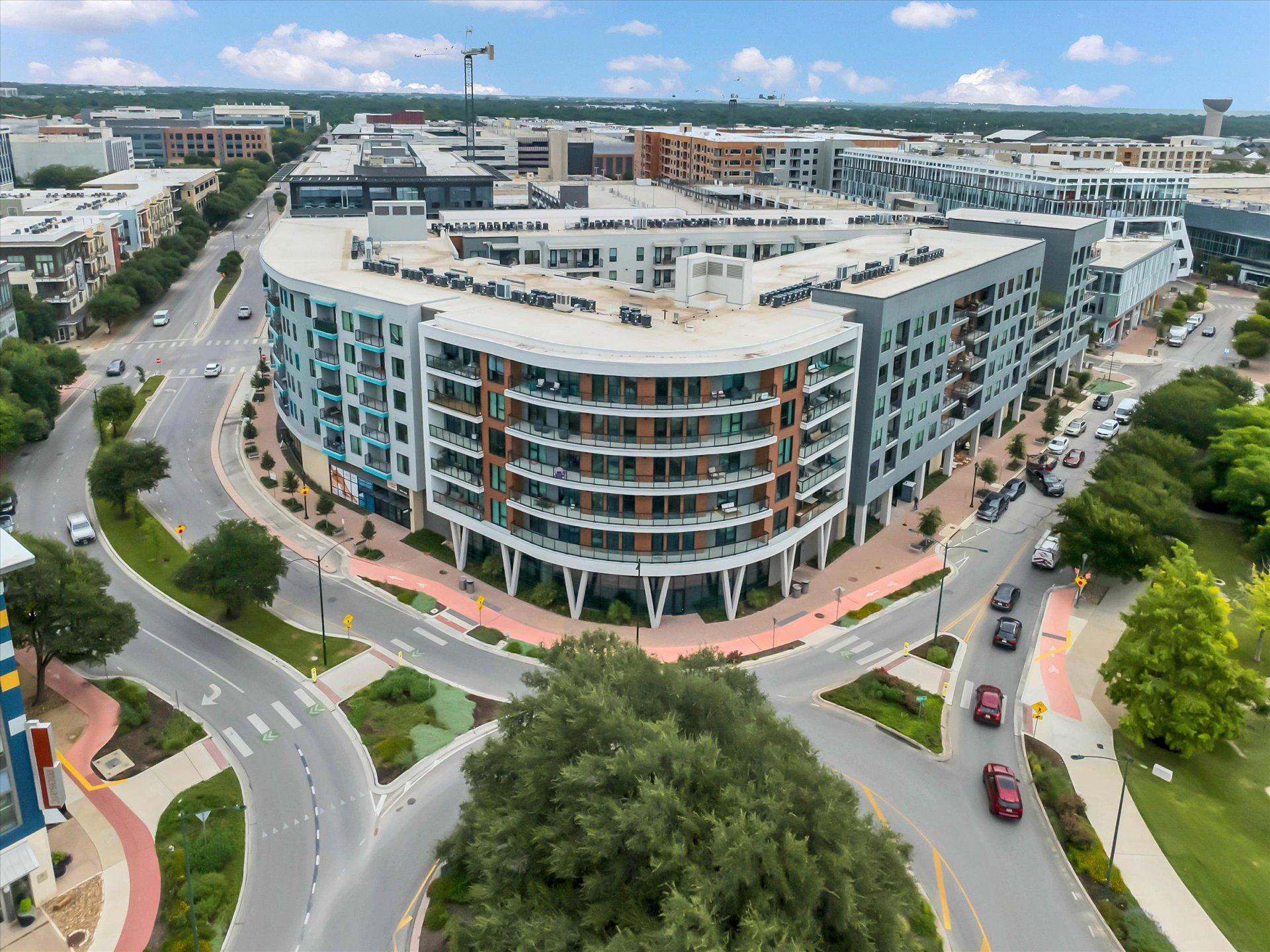 Simond Ave, Austin, TX 78723