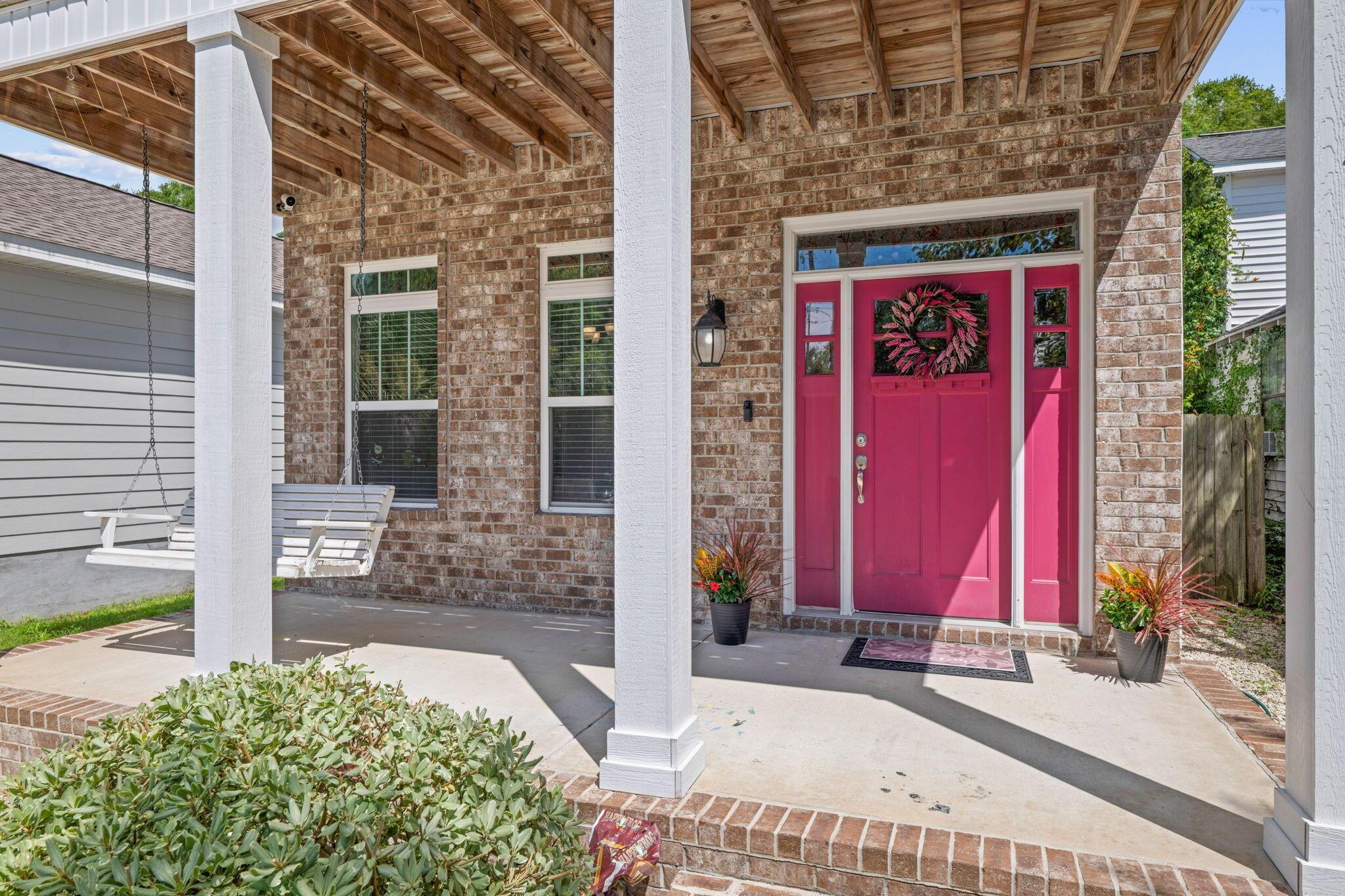 W Wright St, Pensacola, FL 32501
