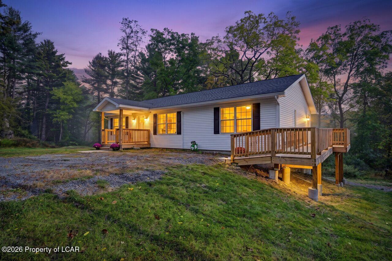 Creek Rd, Factoryville, PA 18419