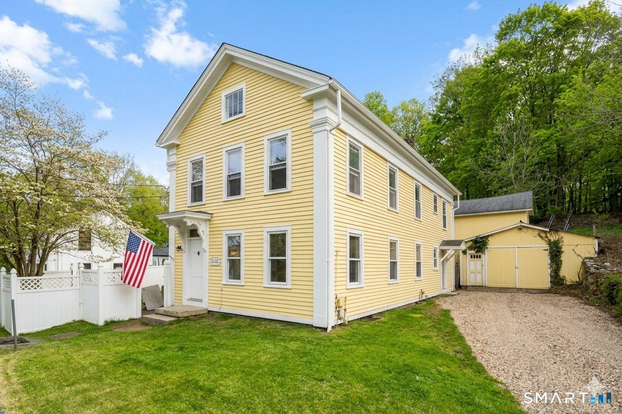 Wall St, Coventry, CT 06238