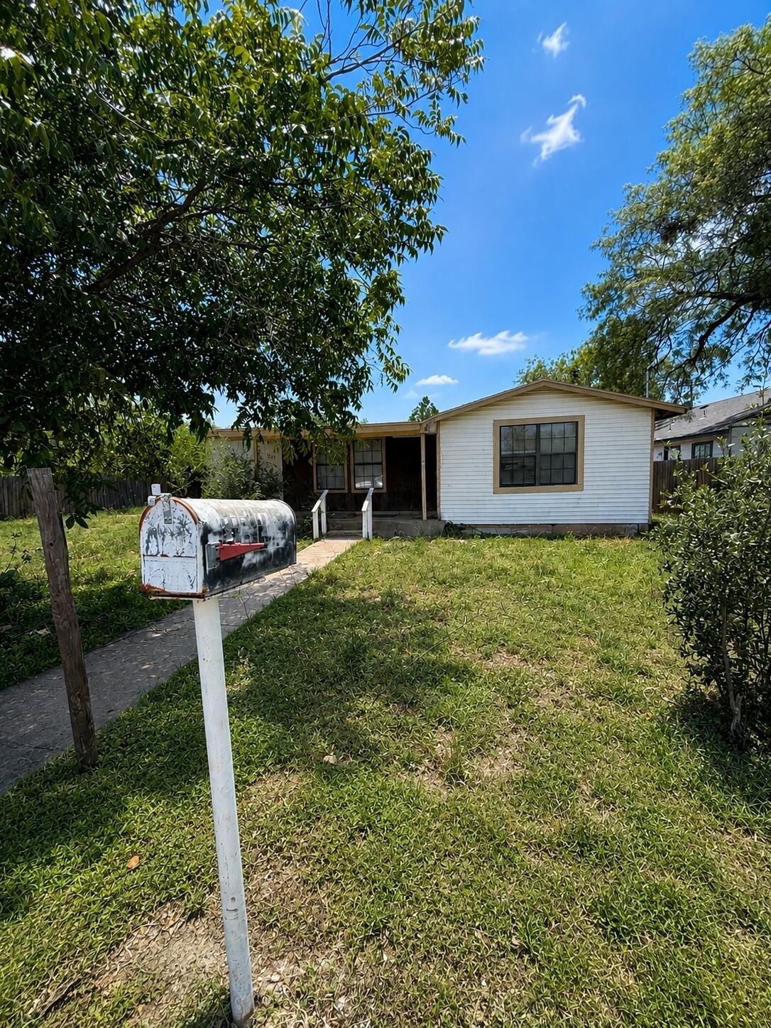 Magnolia St, San Angelo, TX 76905