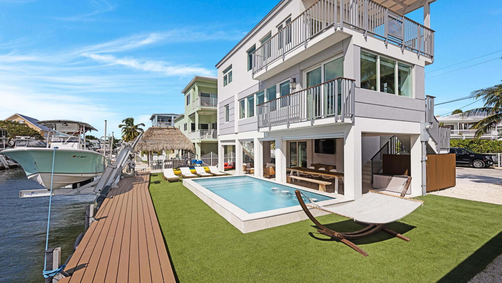 Grouper Ln, Key Largo, FL 33037