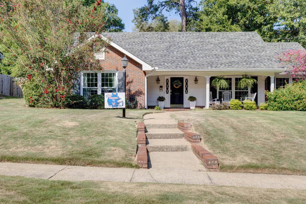 Cambridge Dr, Columbus, GA 31906