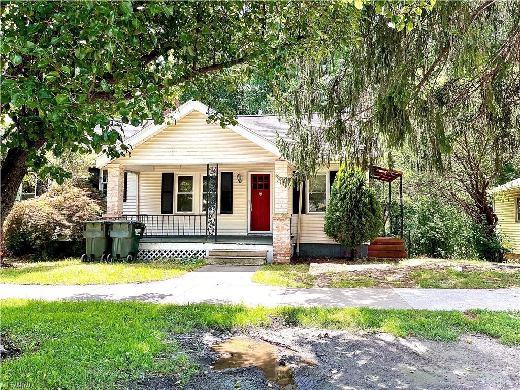 E Main St, Freeport, OH 43973