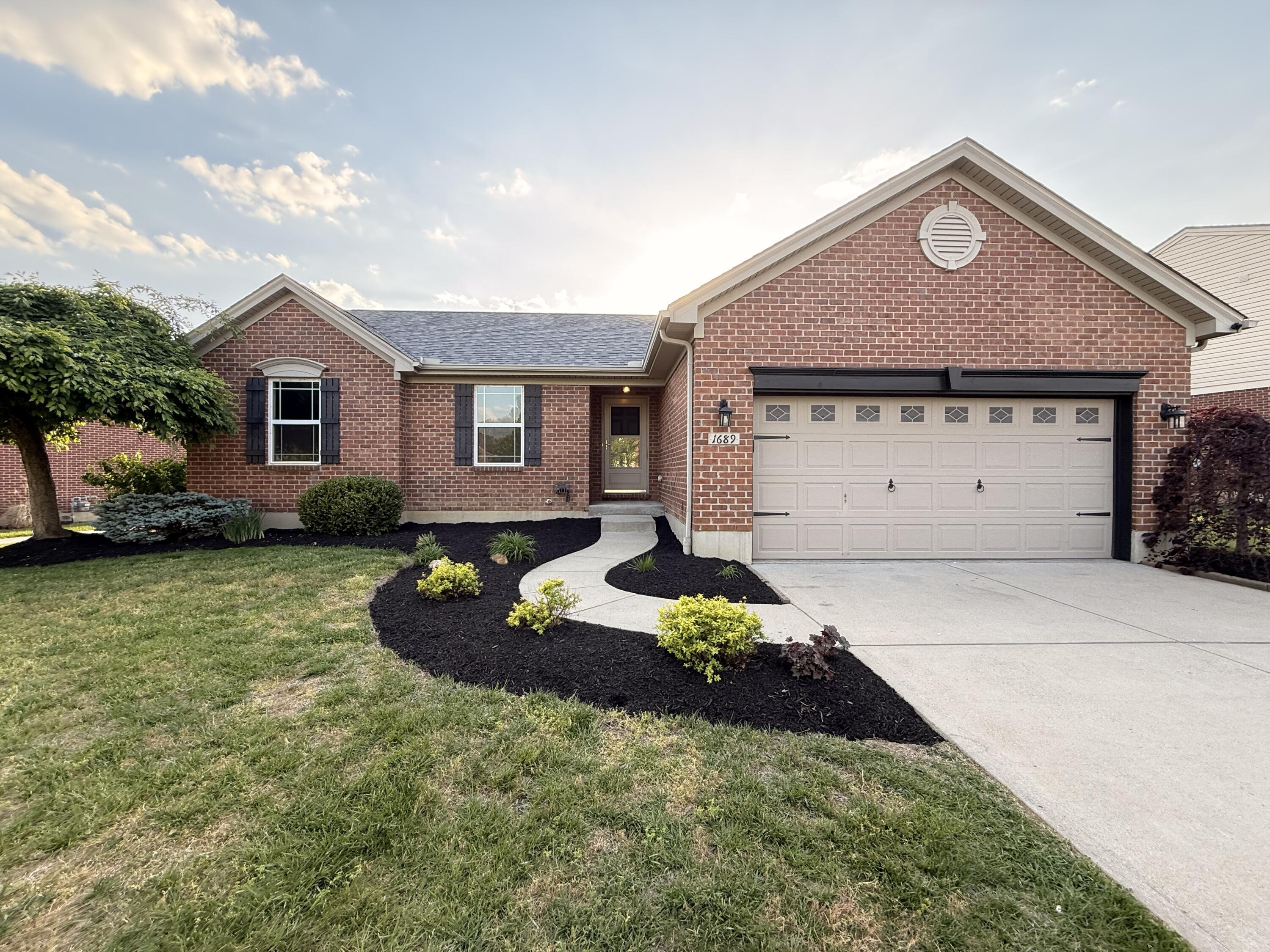 Bingham Cir, Hebron, KY 41048