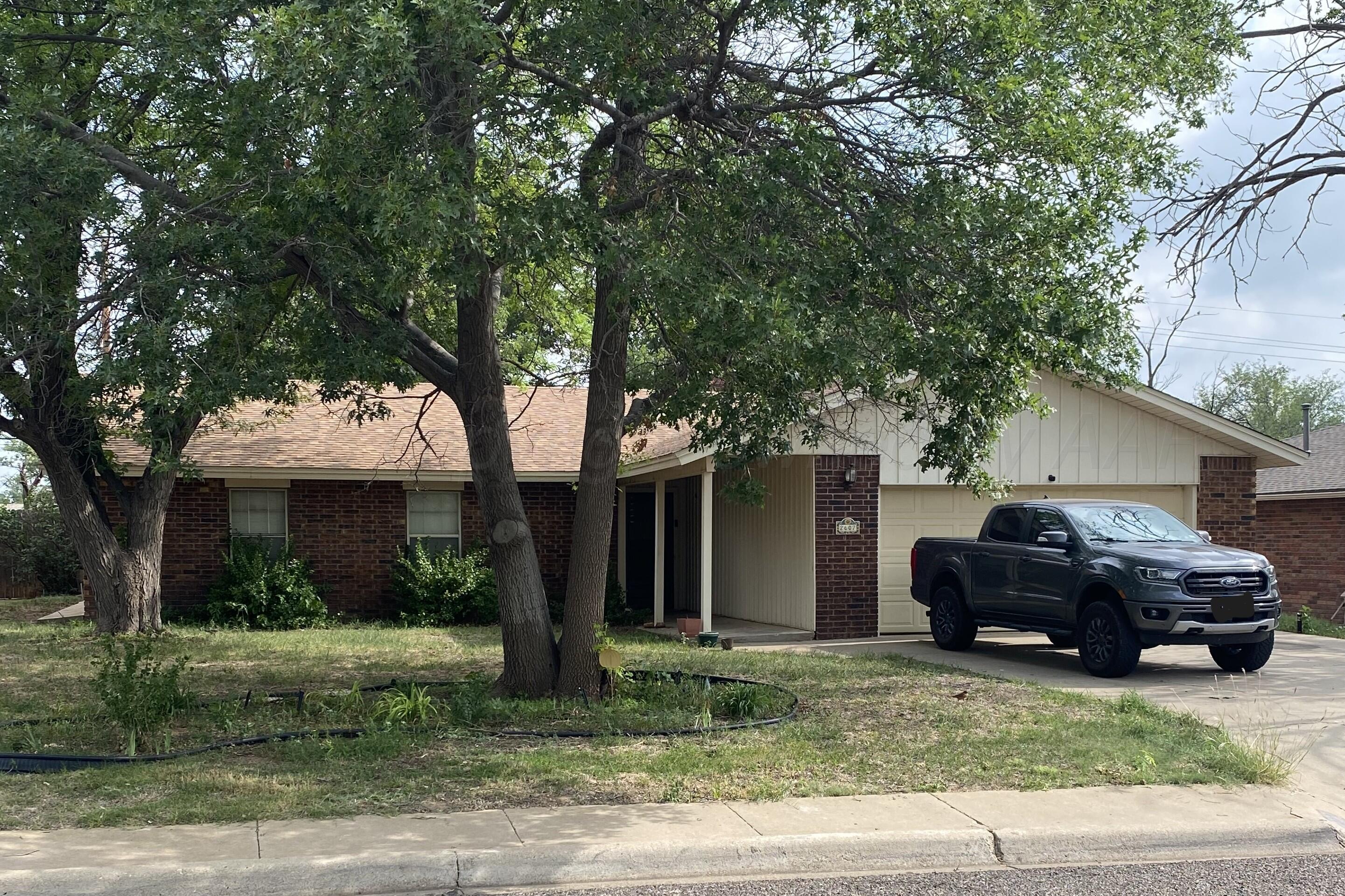 14th Ave, Canyon, TX 79015