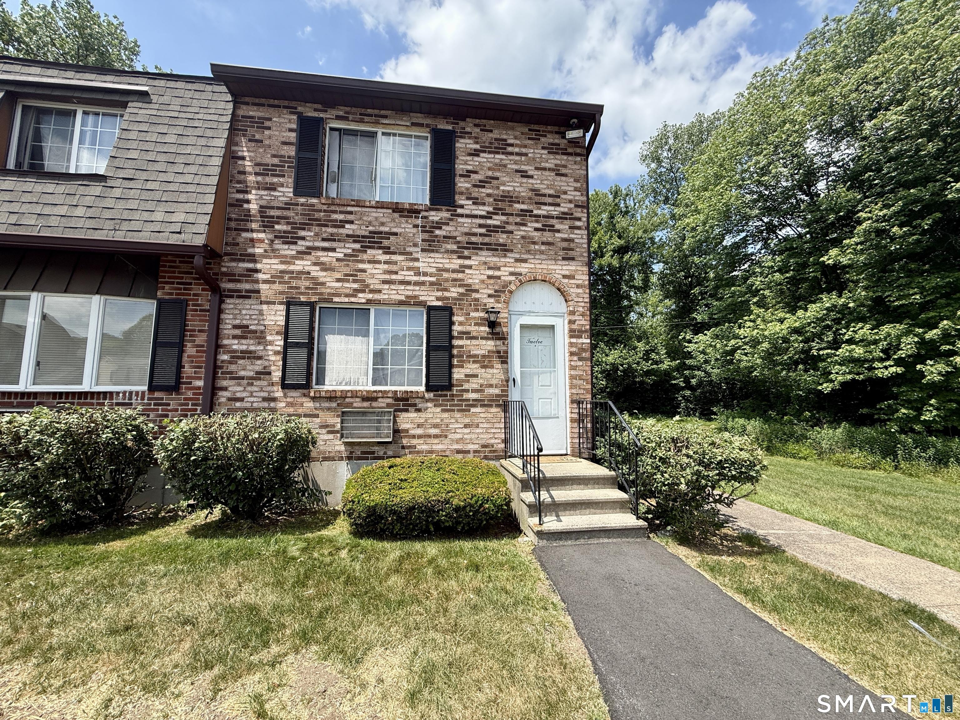 Sharon Rd, Waterbury, CT 06705