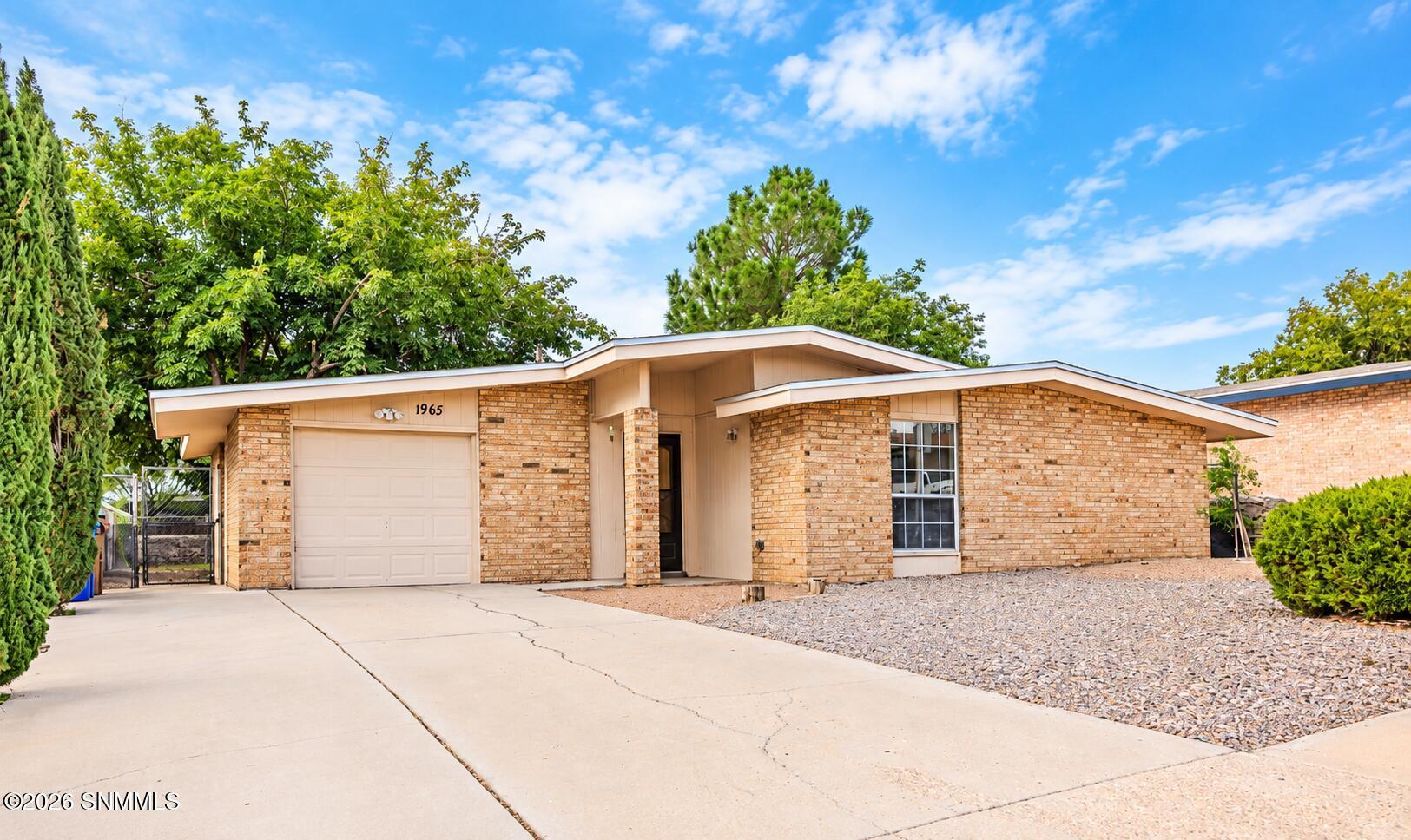 Stanton Ave, Las Cruces, NM 88001