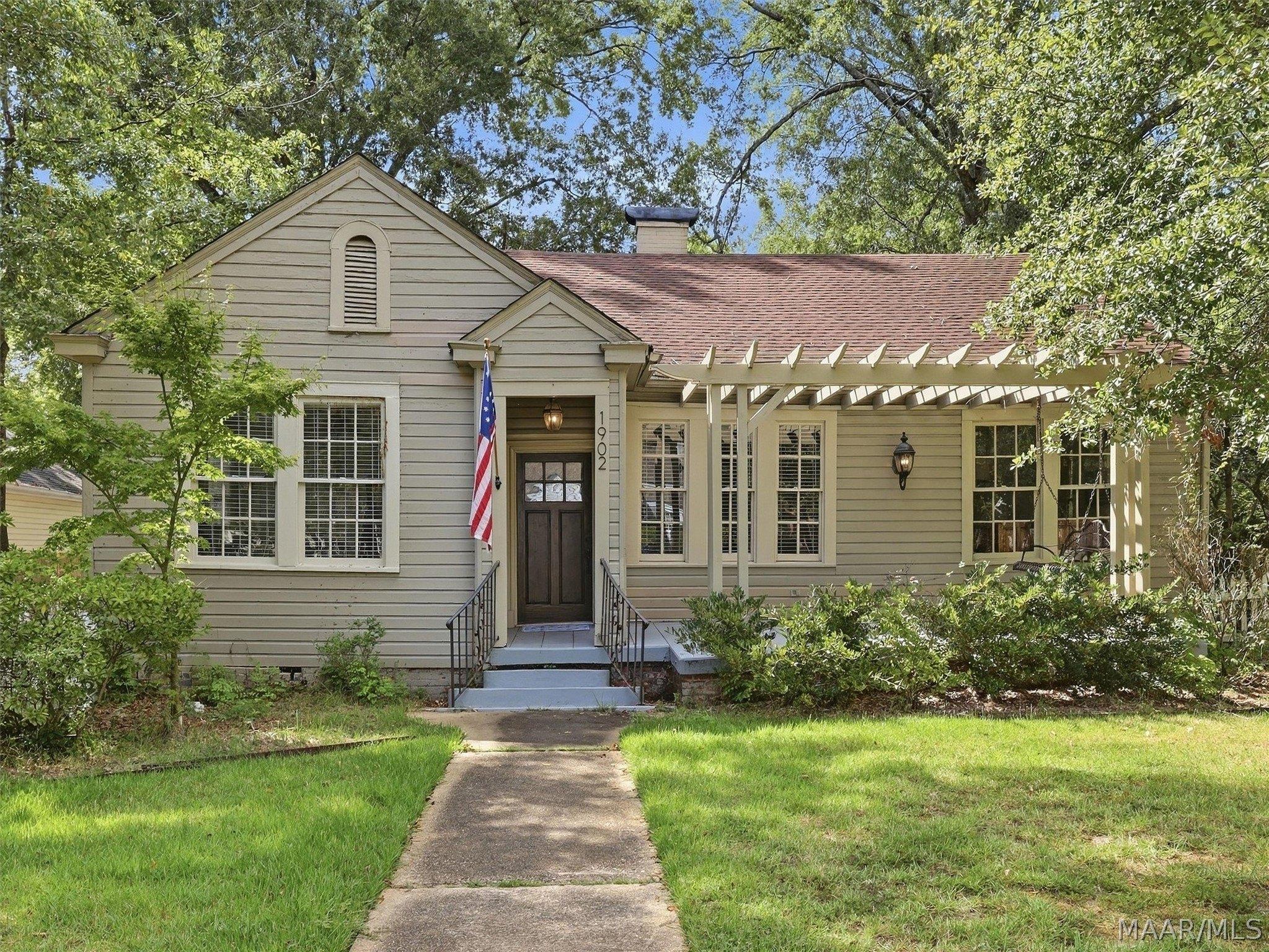 Graham St, Montgomery, AL 36106