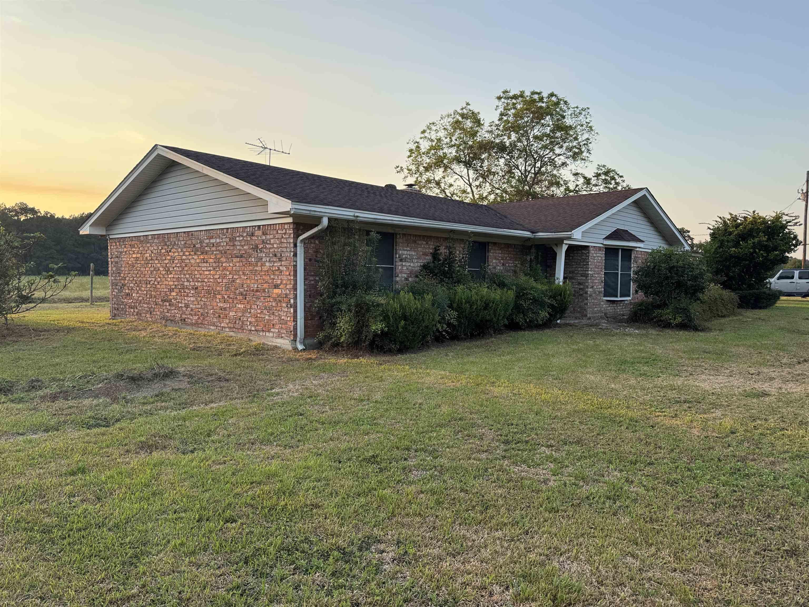 Fm 92, Silsbee, TX 77656
