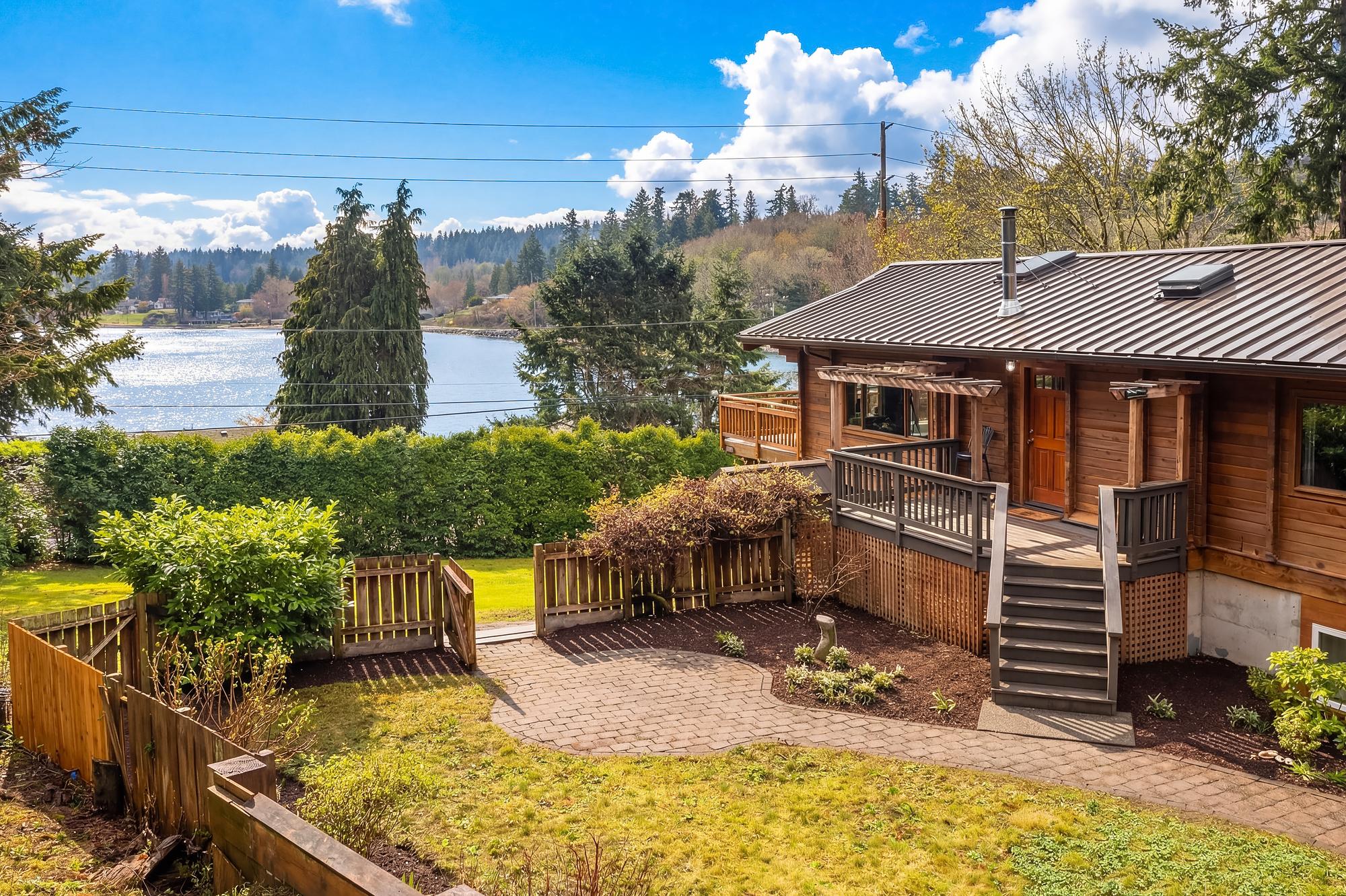 Sw 222nd Pl, Vashon, WA 98070