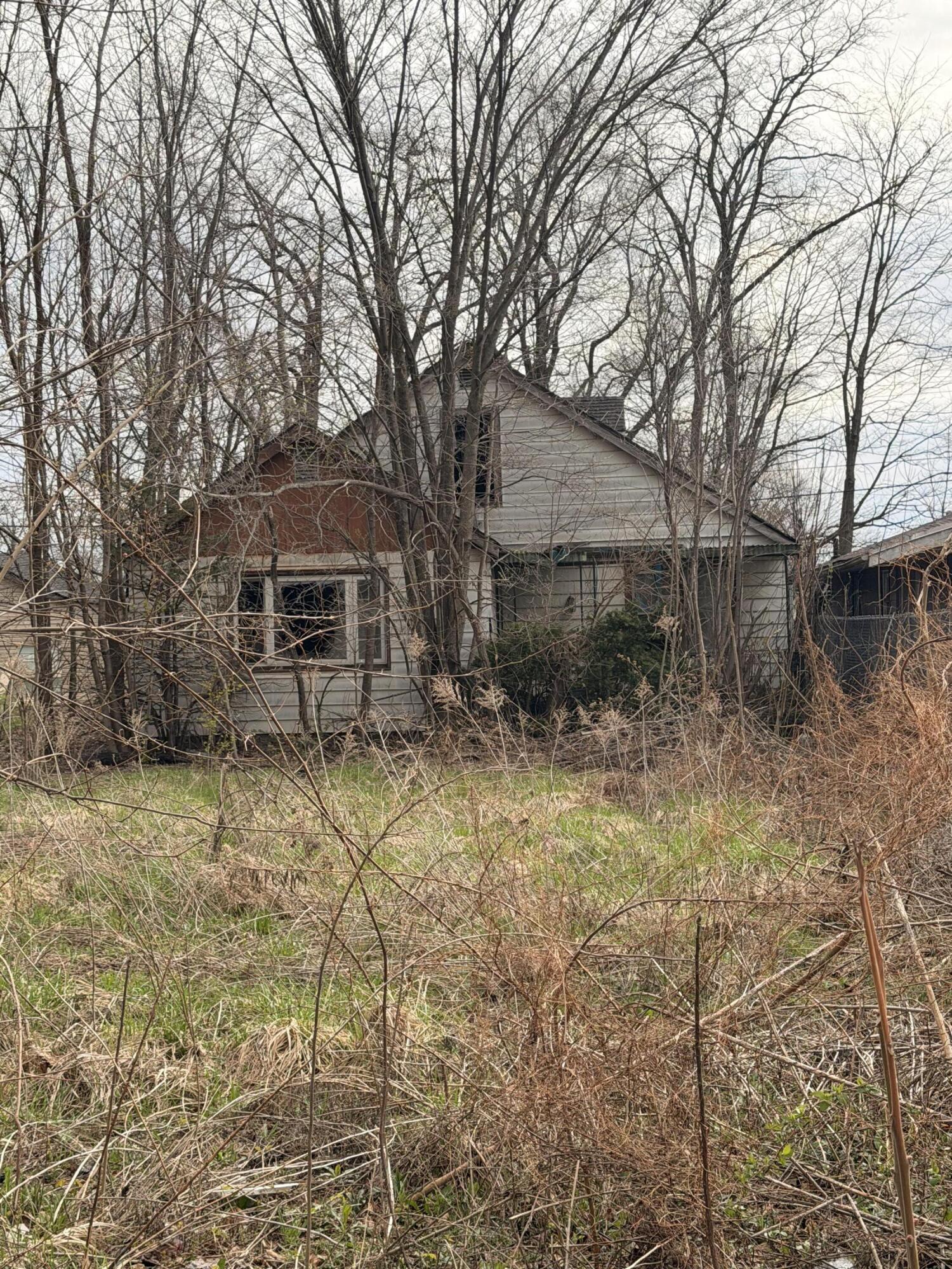 Massachusetts St, Gary, IN 46409