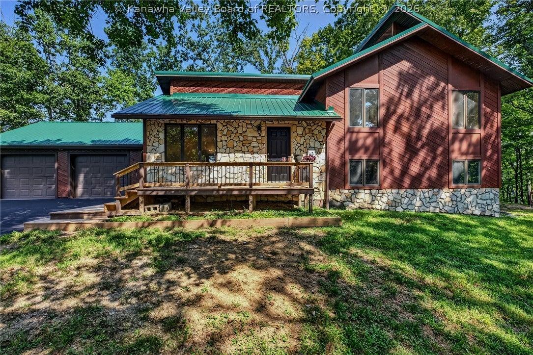 Tiffany Dr, Charleston, WV 25313