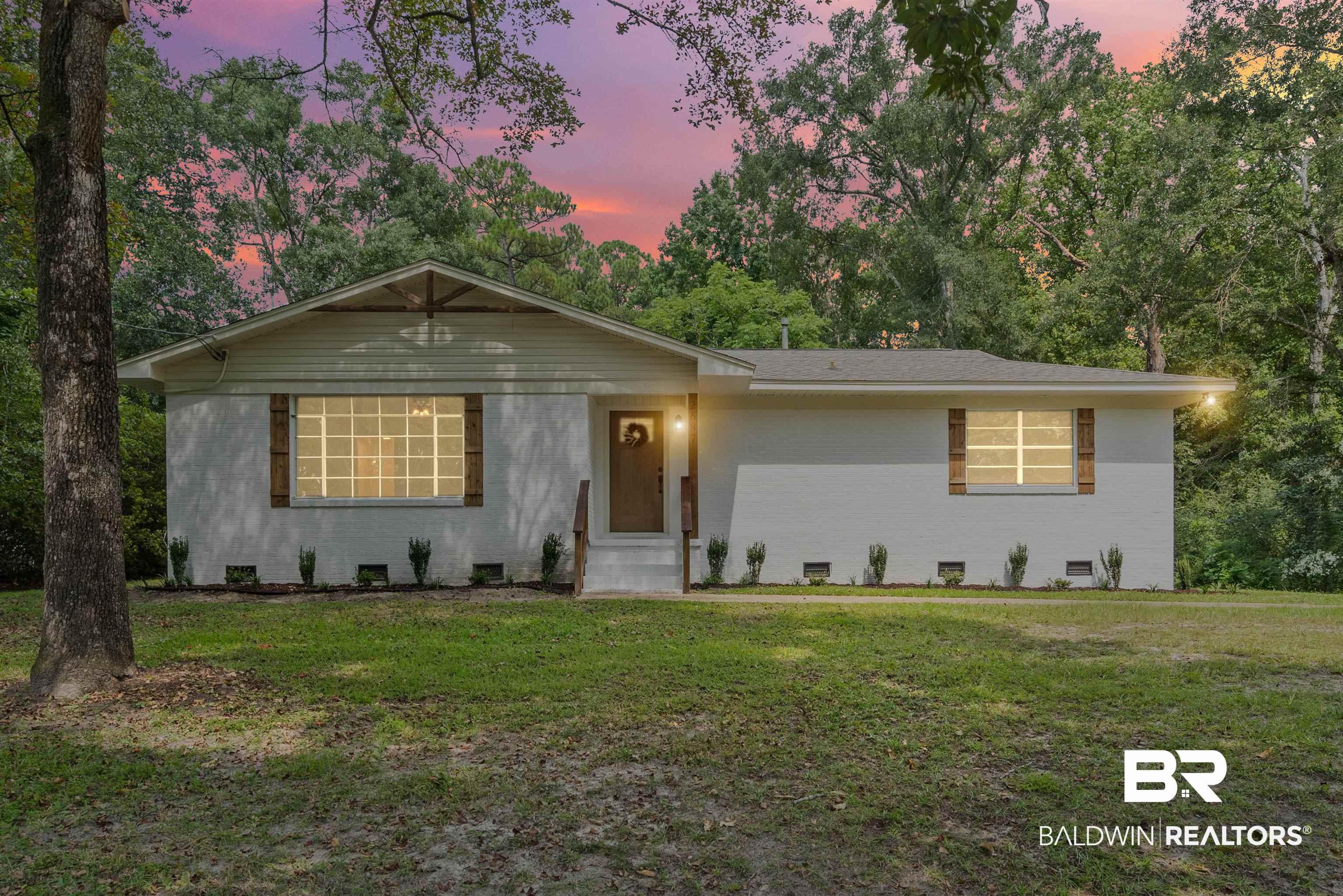 Lynndell Dr, Mobile, AL 36695