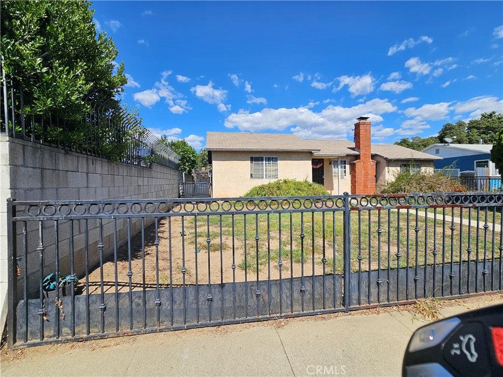 E Magnolia St, Pomona, CA 91767