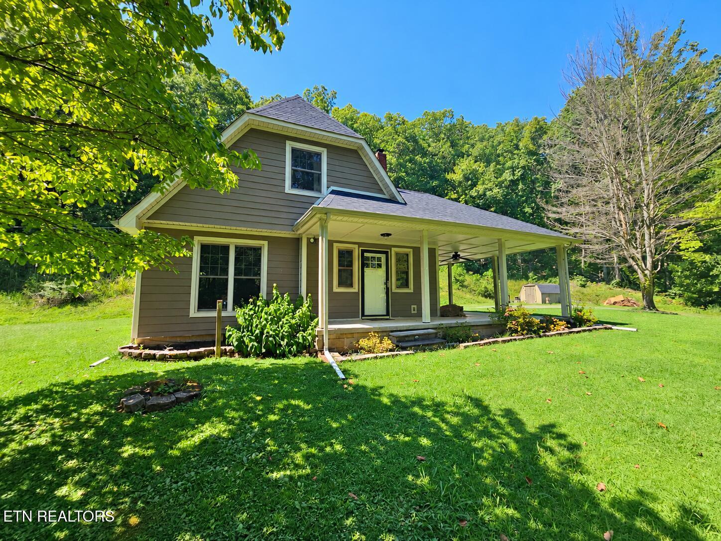 Page Rd, Rockwood, TN 37854