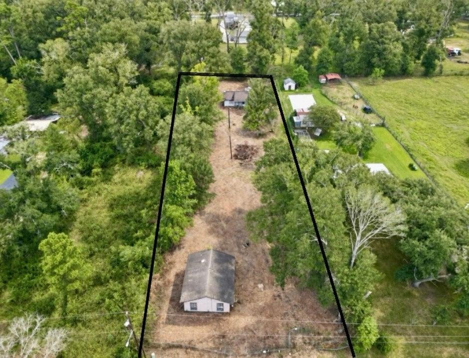Long St, Splendora, TX 77372