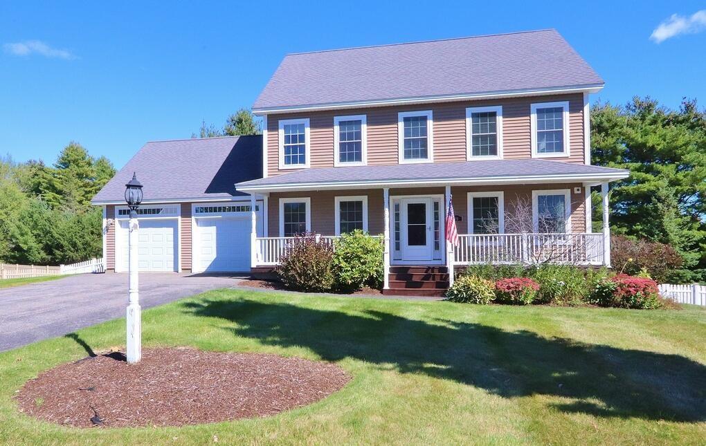 Rolling Meadow Dr, Bangor, ME 04401