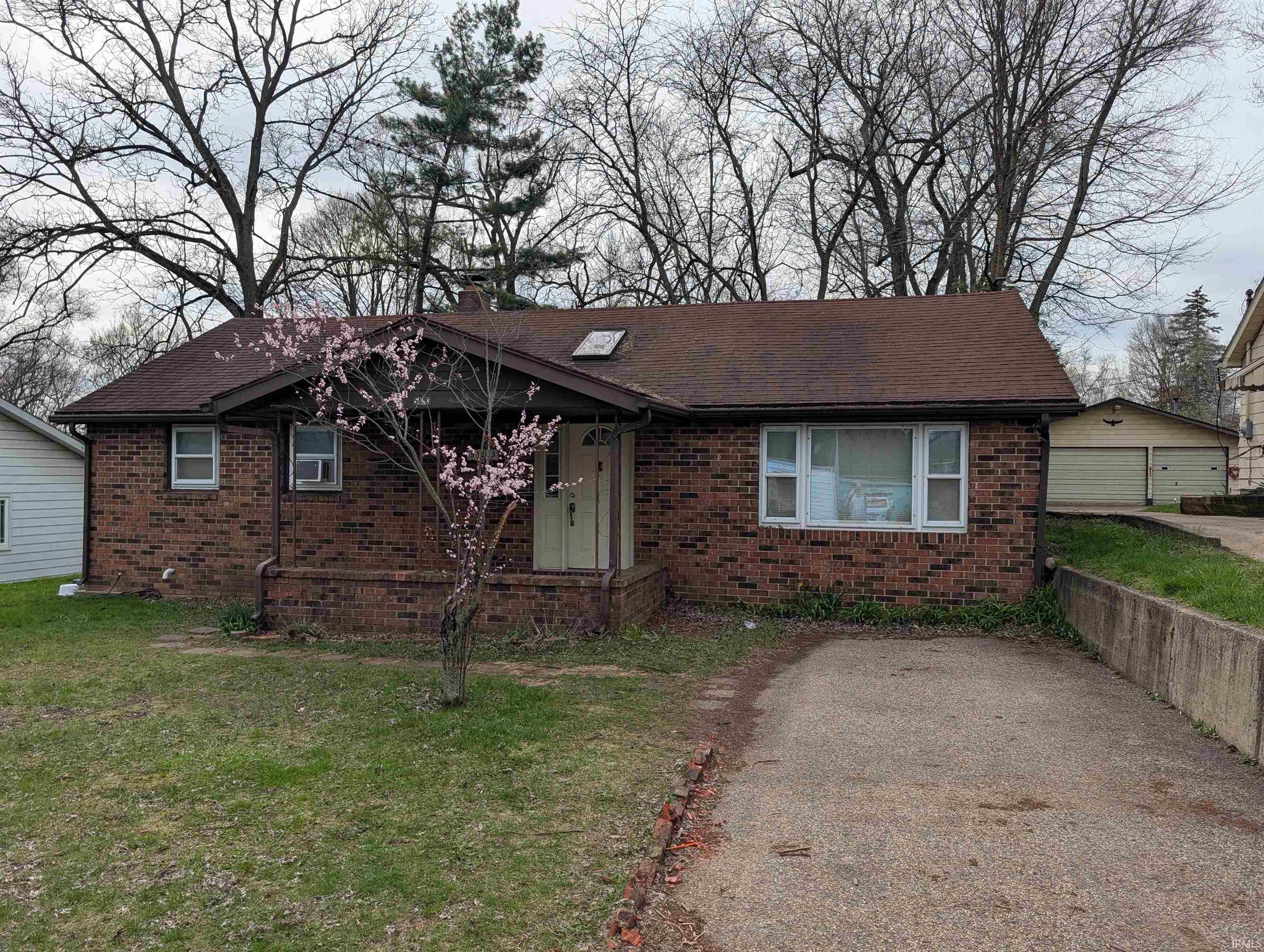 Terrace Ln, South Bend, IN 46635
