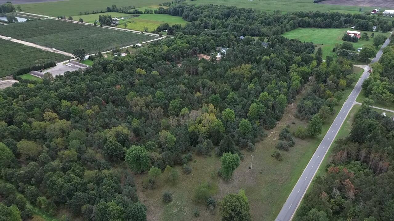 Sullivan Rd, Ravenna, MI 49451