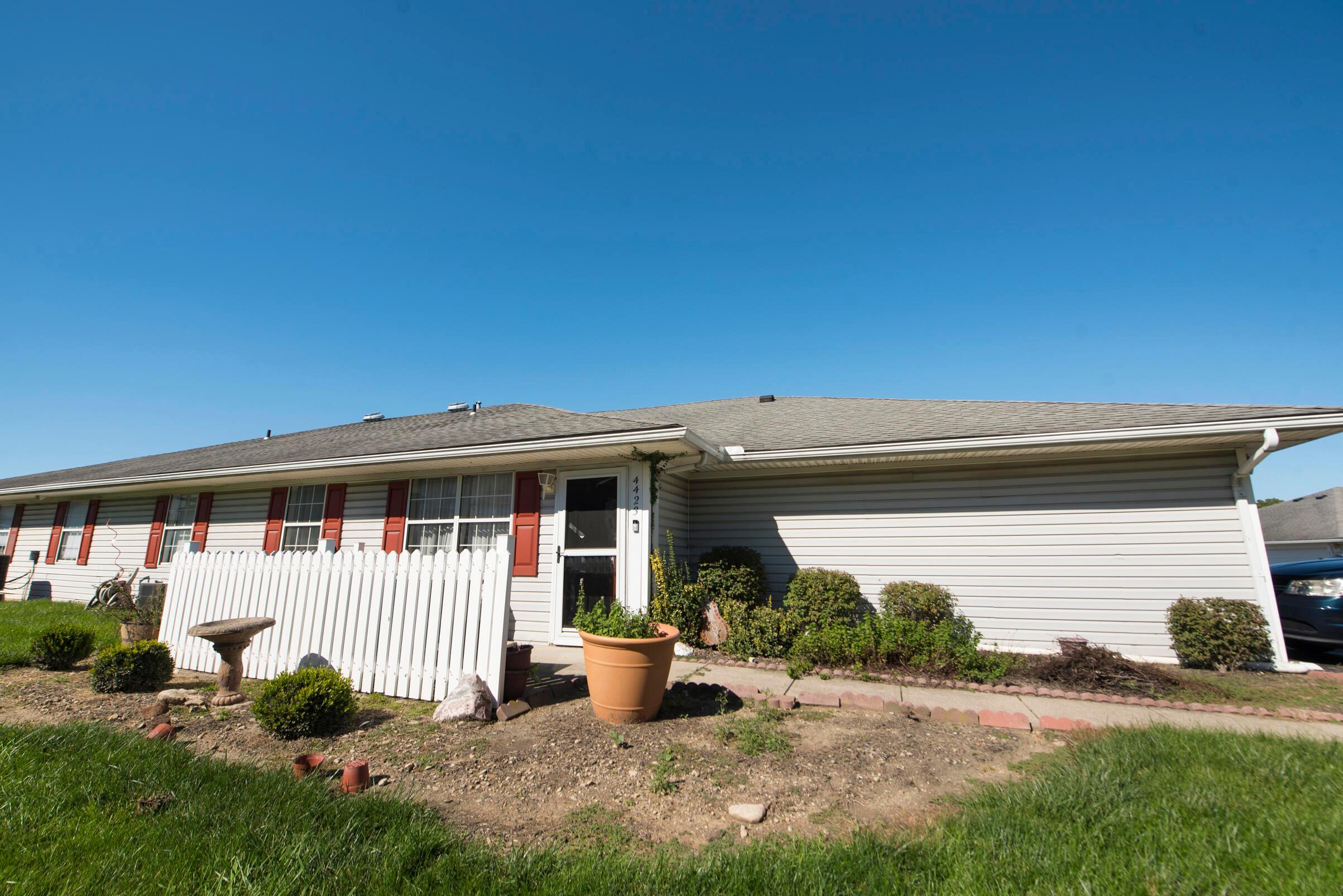 Hammerton Dr, Columbus, OH 43228