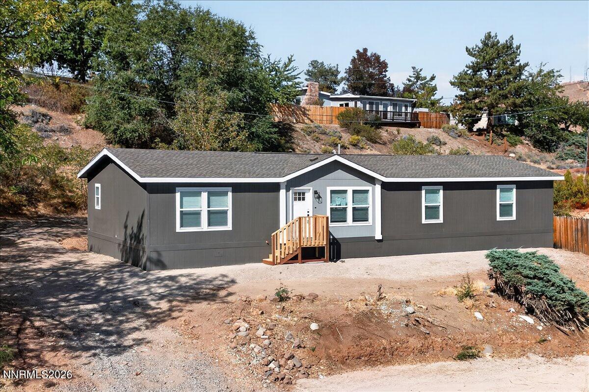 E Leonesio Dr, Sun Valley, NV 89433