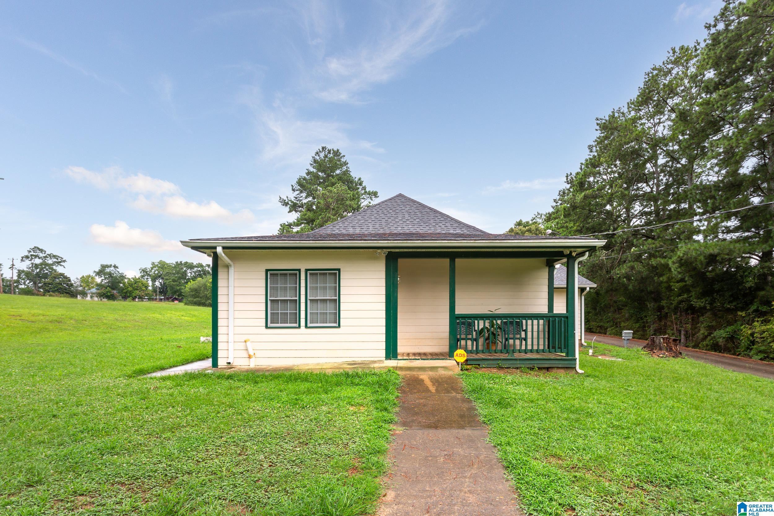 Needham Dr, Piedmont, AL 36272