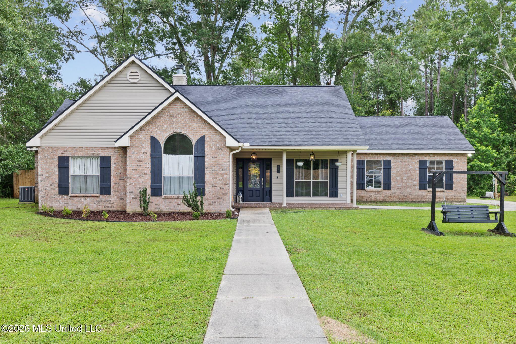Mayhaw Dr, Carriere, MS 39426