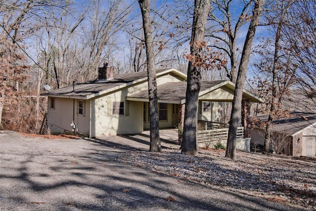 Woburn Ln, Bella Vista, AR 72715