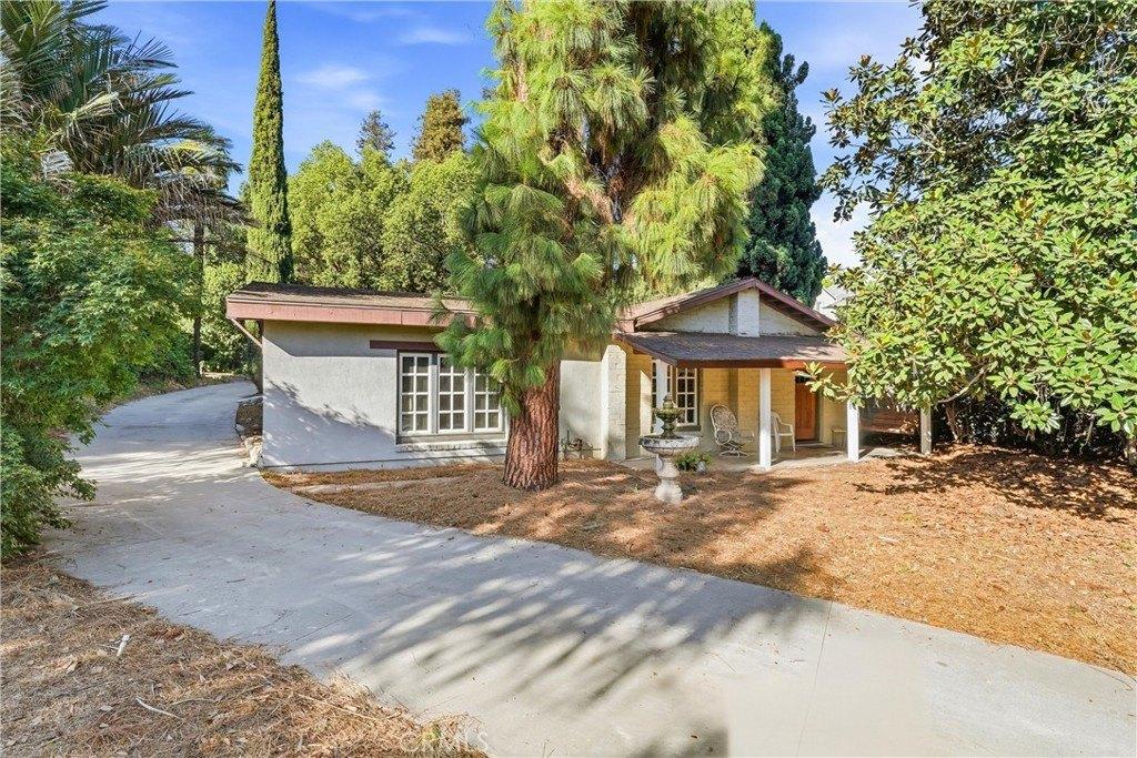 West Rd, La Habra Heights, CA 90631