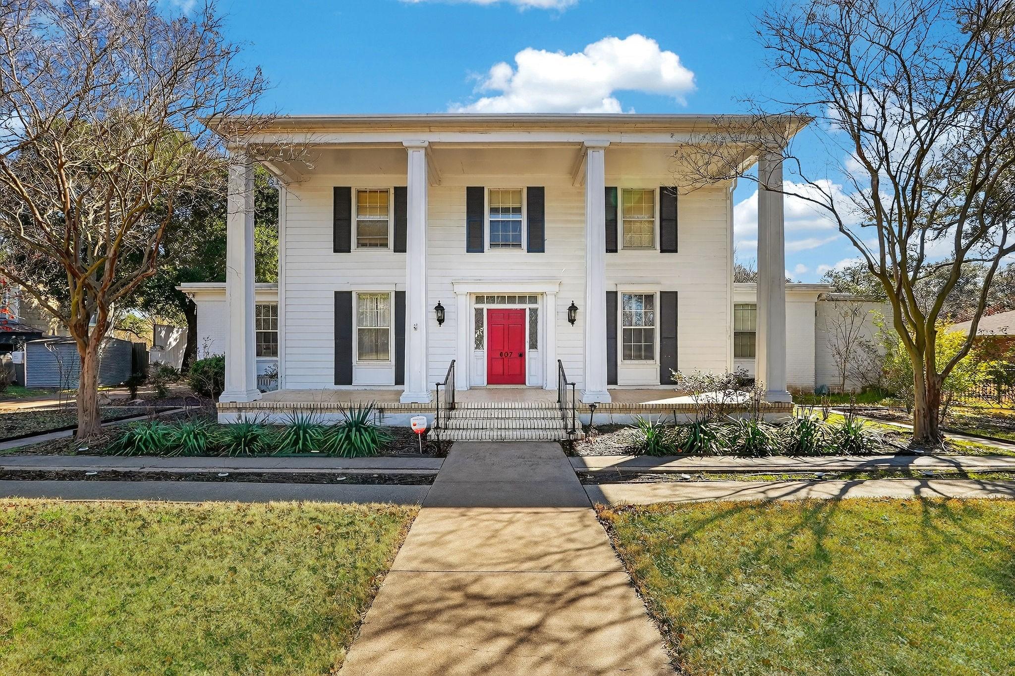 S Haswell Dr, Bryan, TX 77803