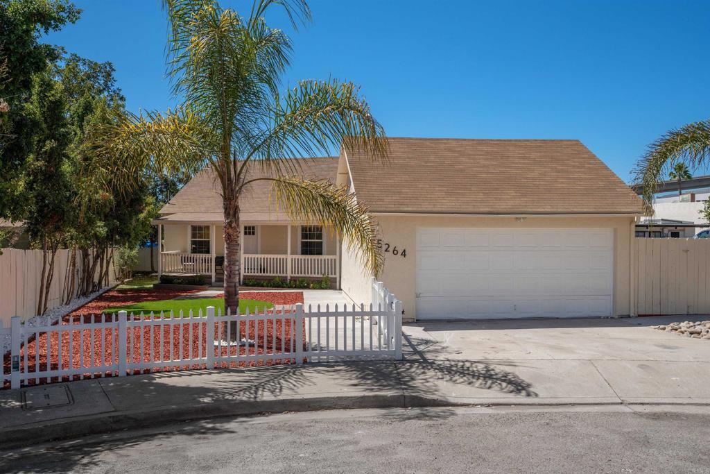 Wood St, La Mesa, CA 91941