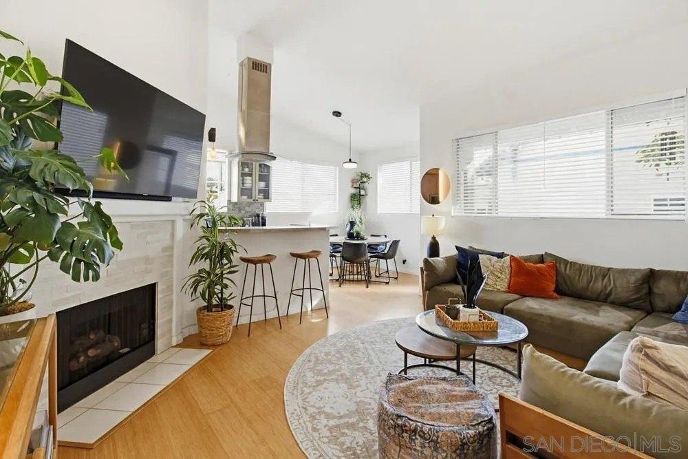 4th Ave, San Diego, CA 92103