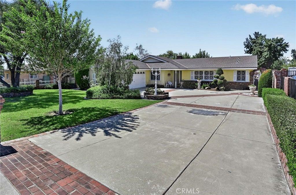 Redwood Ave, Fontana, CA 92335