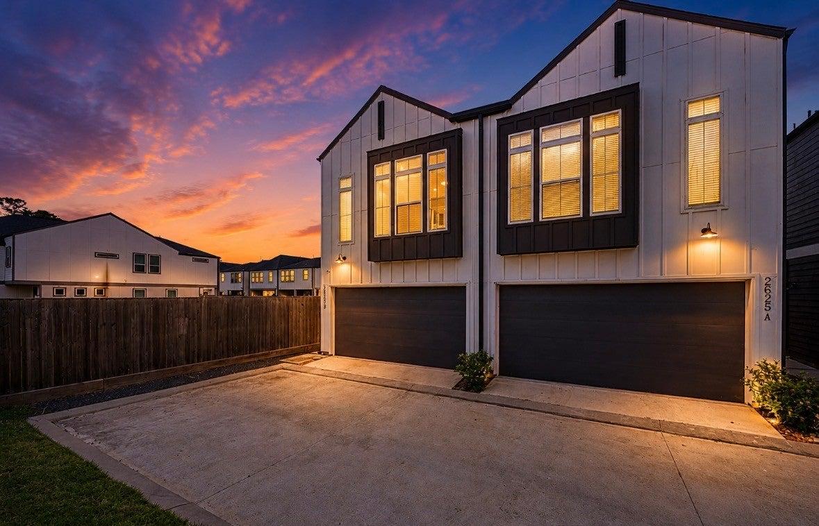 Paul Quinn St, Houston, TX 77091