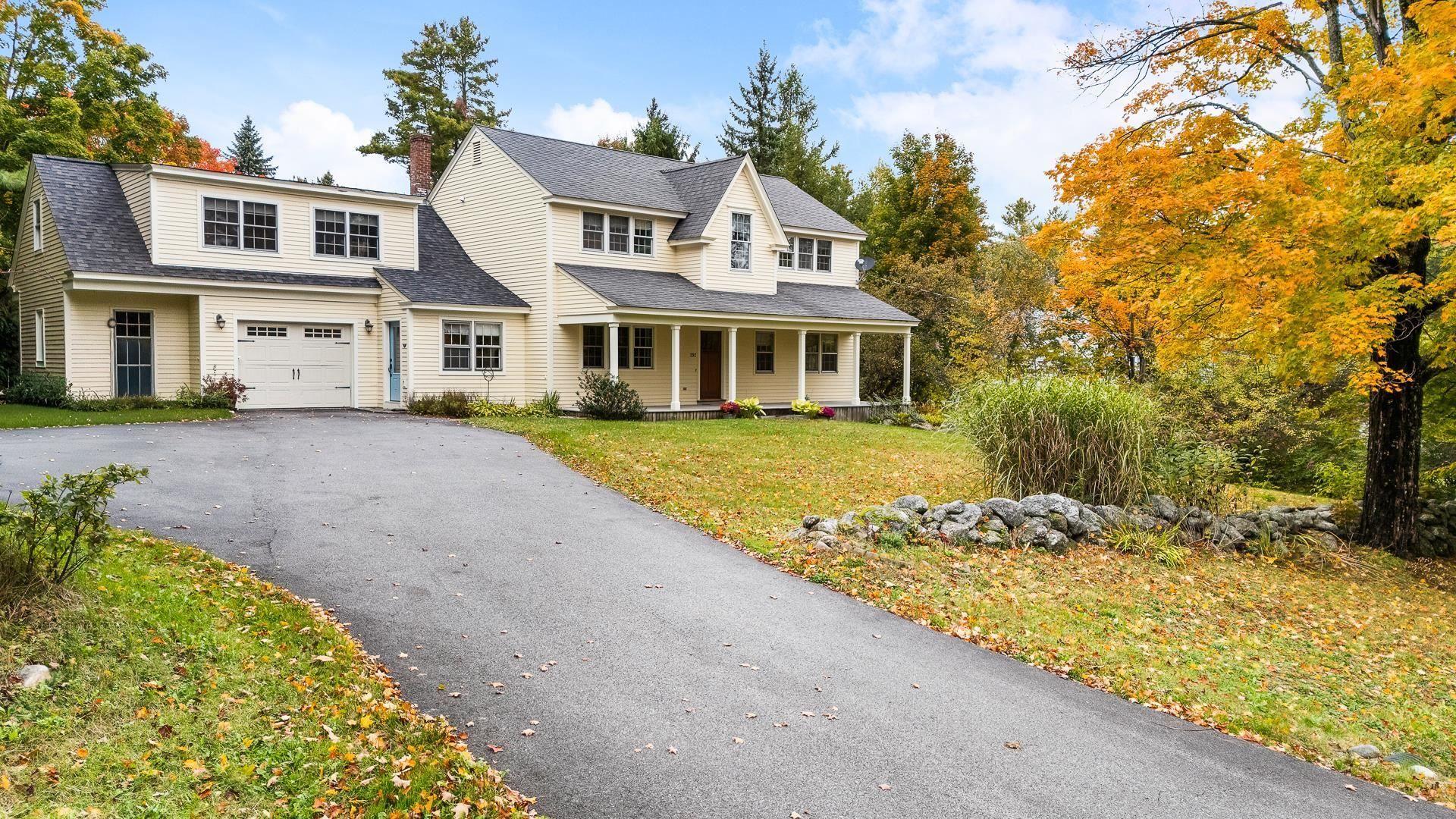 S Pleasant St, New London, NH 03257