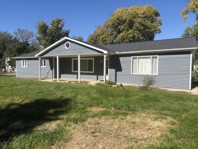 Douglas St, Putnam, IL 61560
