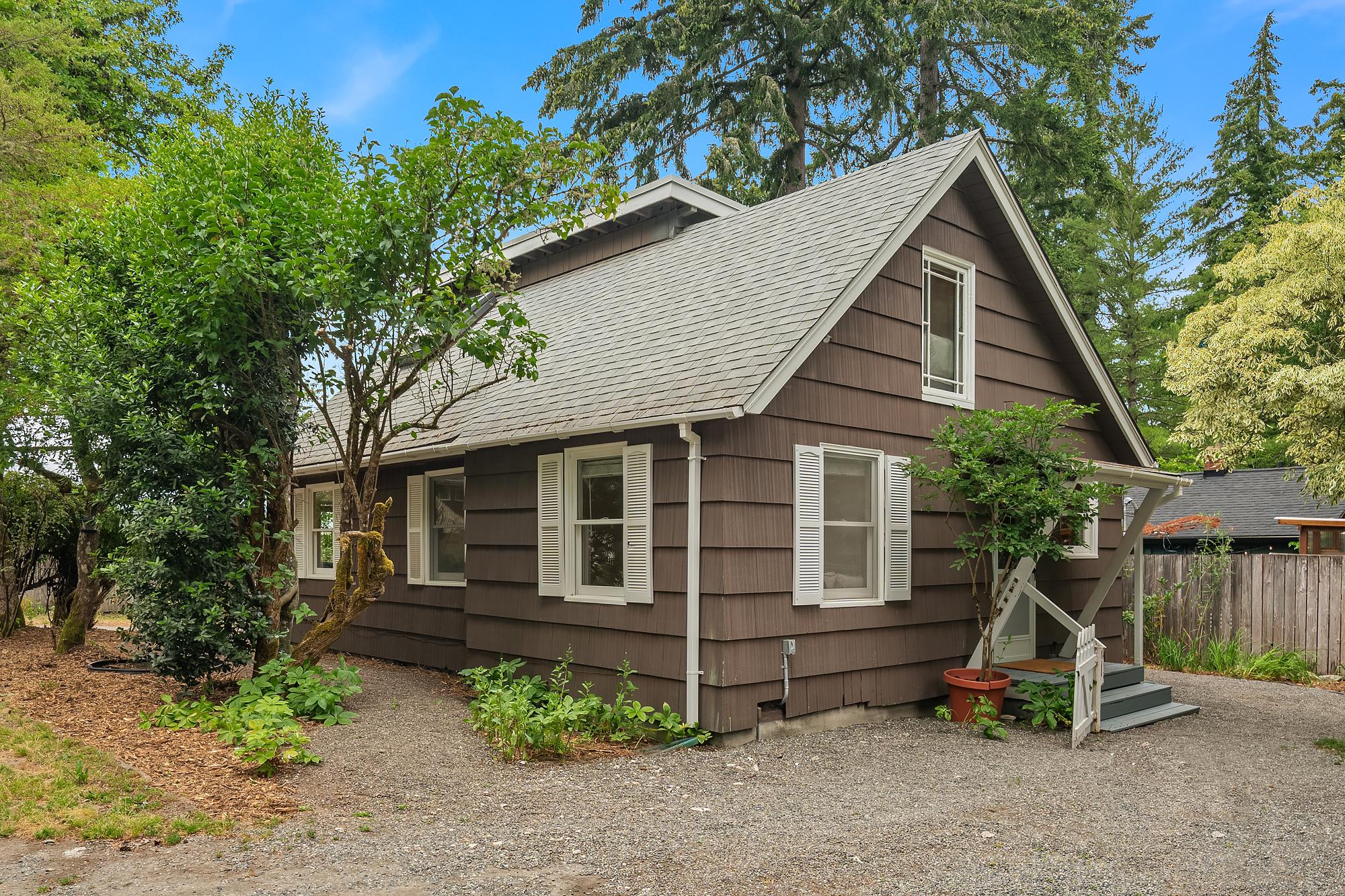 Bethel Ln Sw, Vashon, WA 98070
