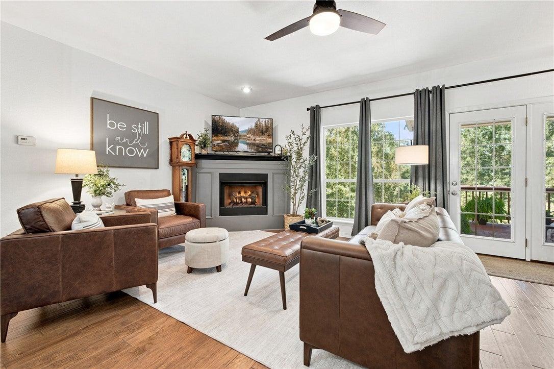 Kendal Dr, Bella Vista, AR 72714