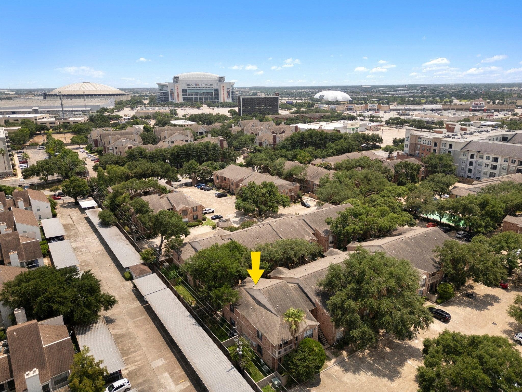 Braeswood Park Dr, Houston, TX 77030