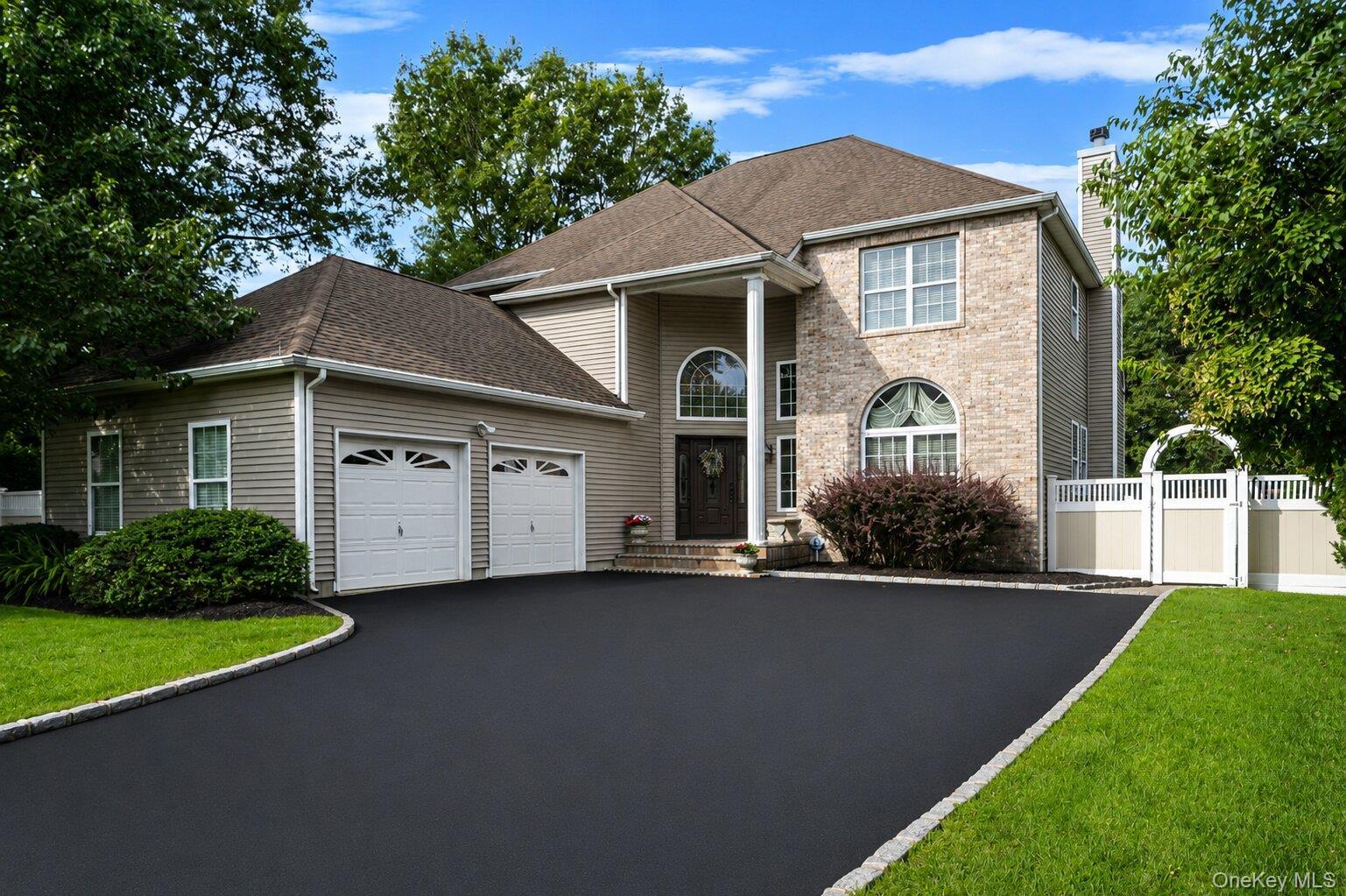 Independence Way, Miller Place, NY 11764