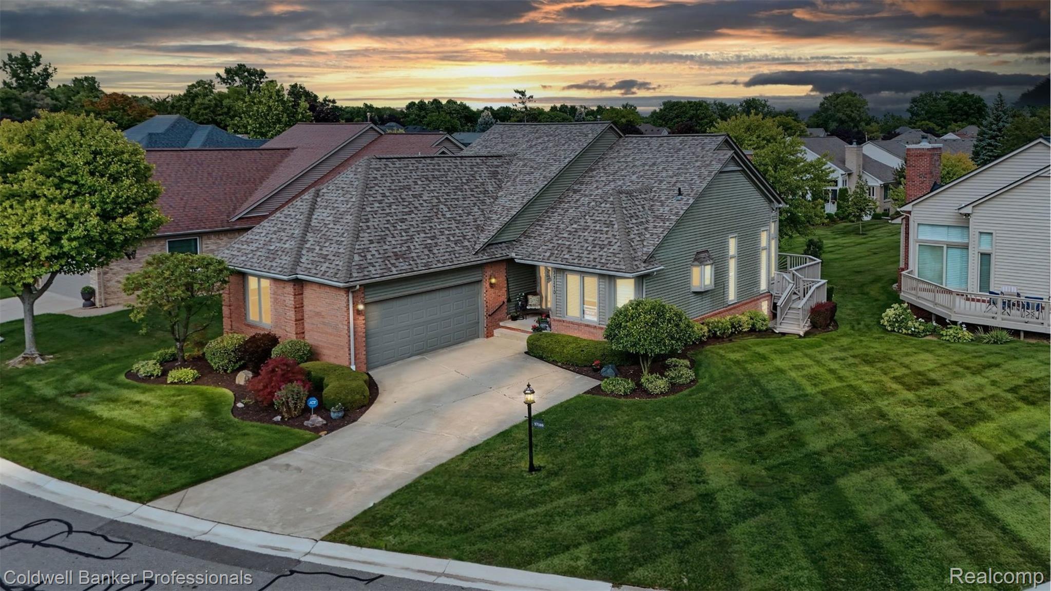 Copper Creek Dr W, Washington, MI 48094