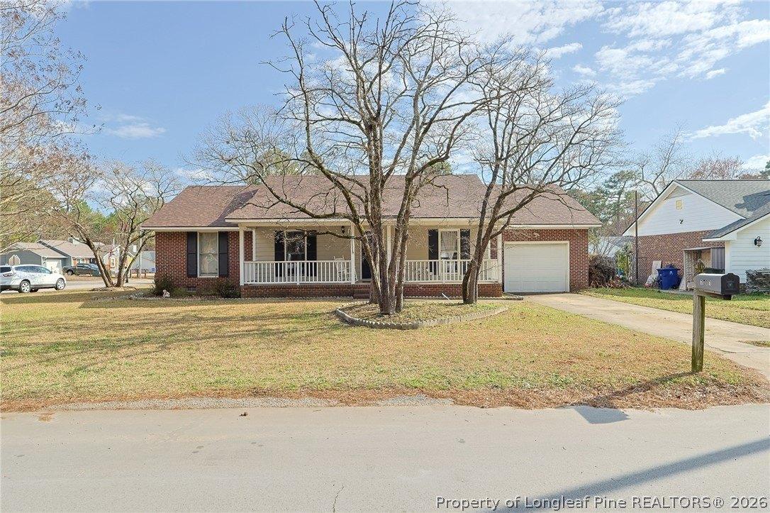 Maracay Ct, Fayetteville, NC 28314
