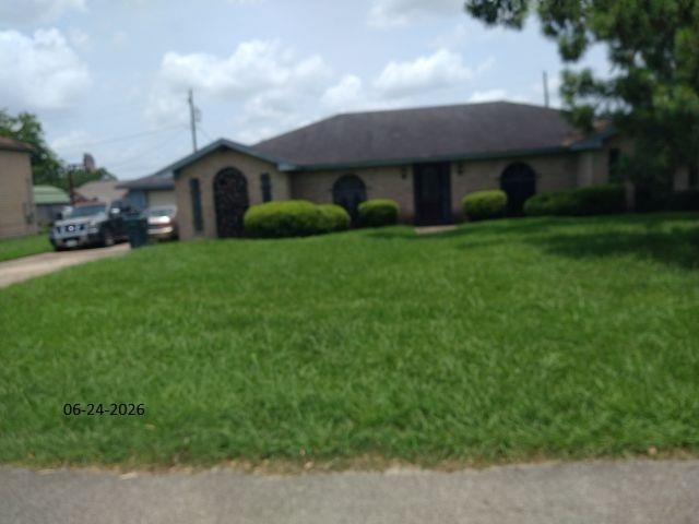 W Highland Dr, Beaumont, TX 77705