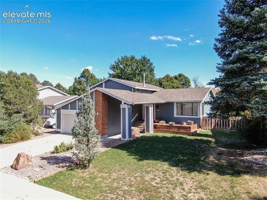 Breckenridge Dr W, Colorado Springs, CO 80906