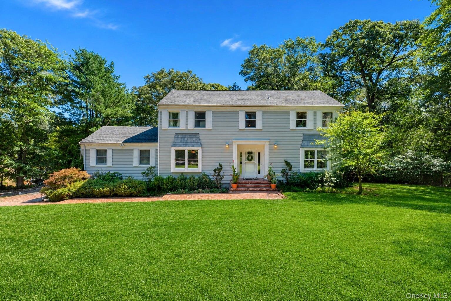 Westchester Dr, Rocky Point, NY 11778