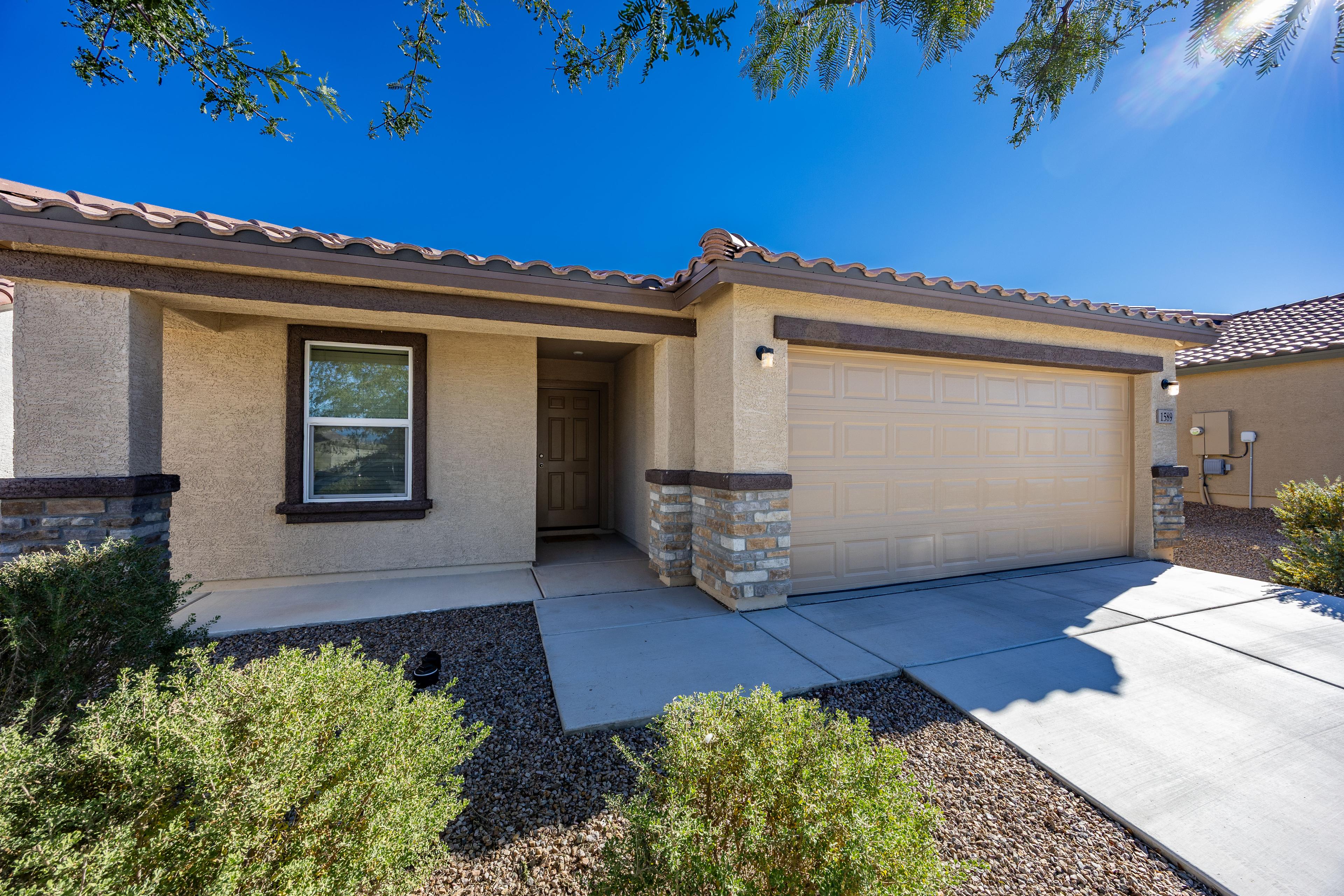 W Cottonwood Bluffs Dr, Benson, AZ 85602