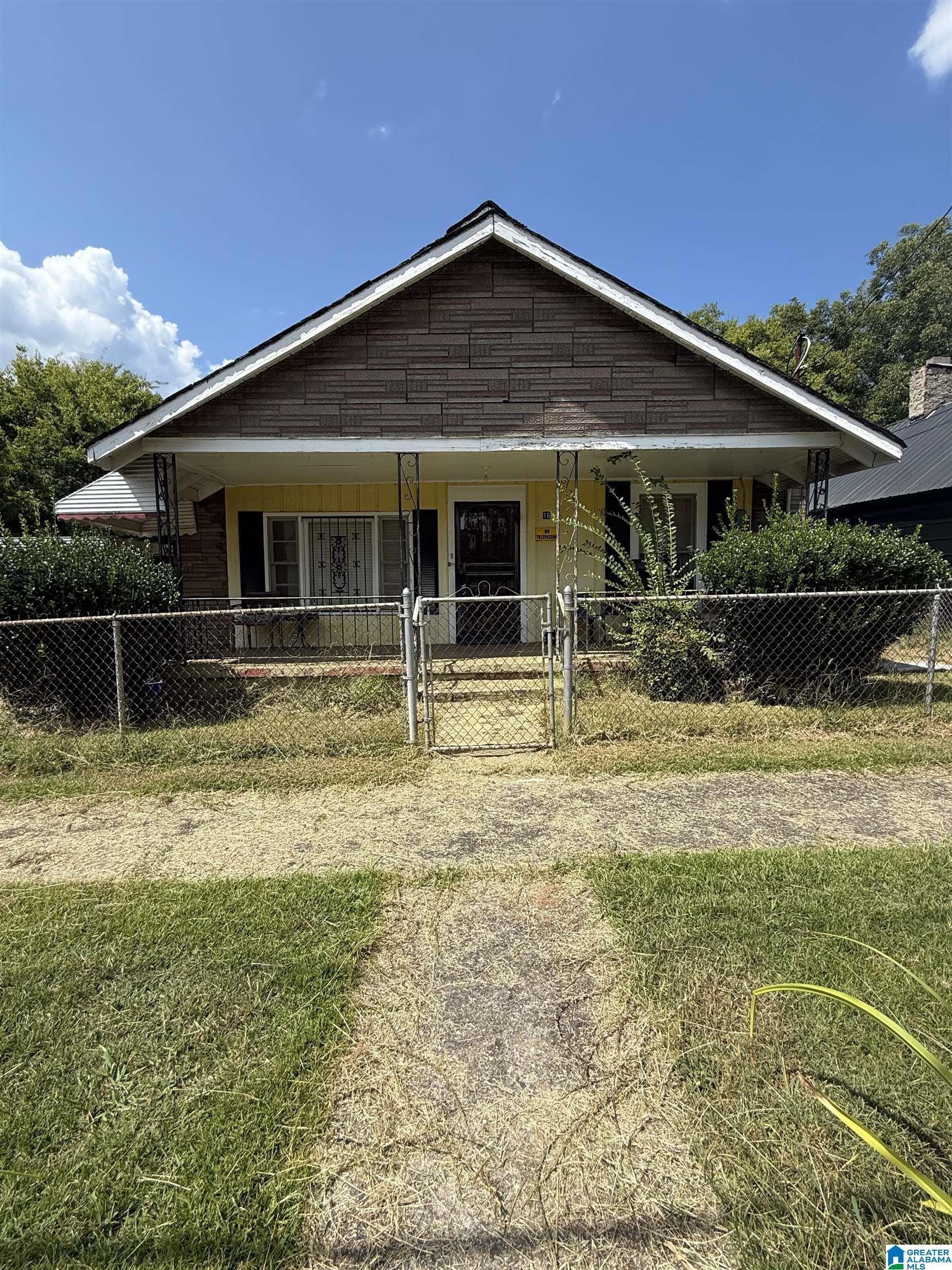 S Christine Ave, Anniston, AL 36207
