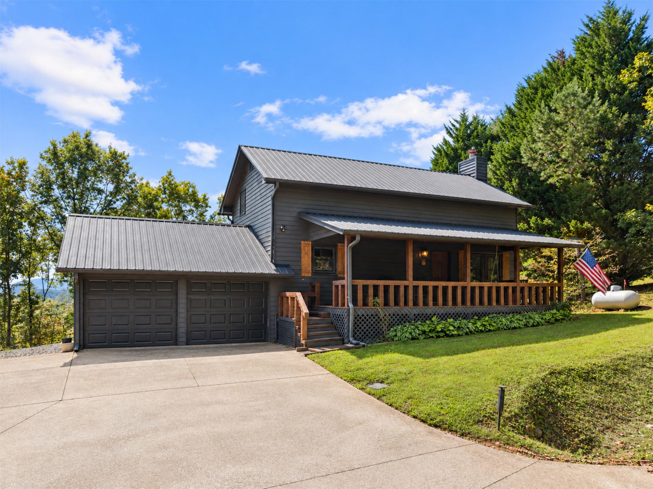 Deep Cove Rd, Blue Ridge, GA 30513