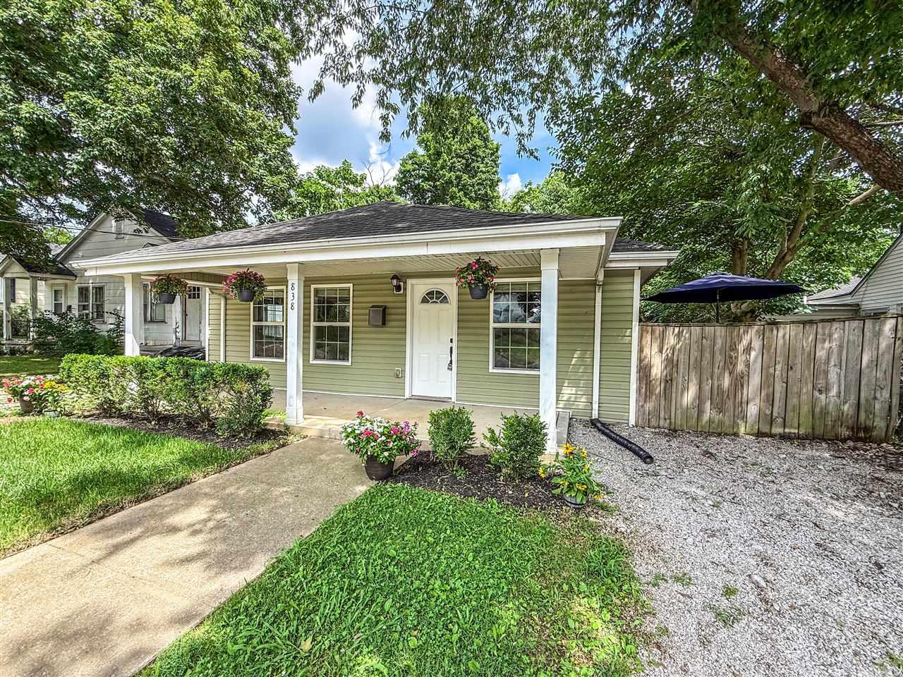 Cabell Dr, Bowling Green, KY 42101